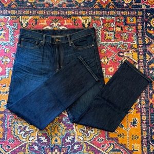 Levi’s 511 | 38 W x 32 L